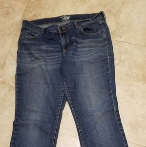 Old Navy "The Flirt "